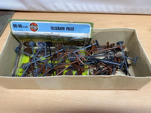 Box airfix telegraph poles - box, of