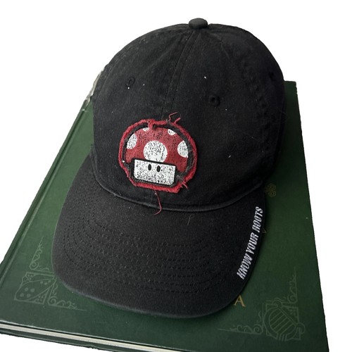 Super mario black red - black/red,