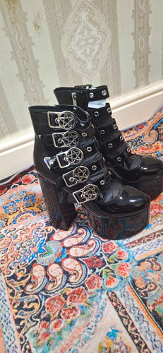 Women black patent leather - women’s,