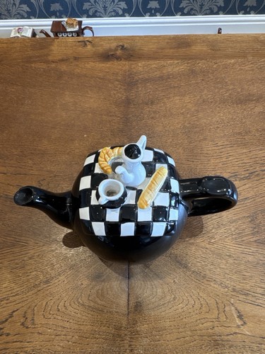 Paul cardew novelty teapot - paul,