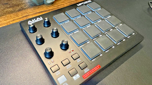 Akai professional mpd218 mini - akai,