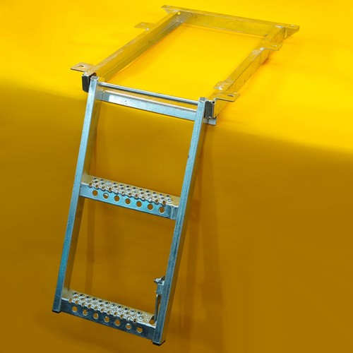 Pull slide out step - pull, rung