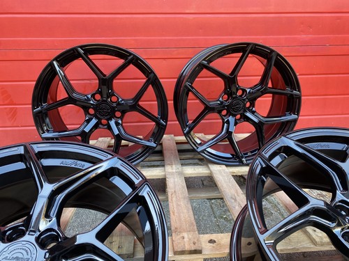 Black xt2 alloy wheels - black,