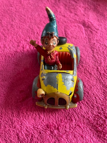 1975 noddy vintage corgi - 1975, toys