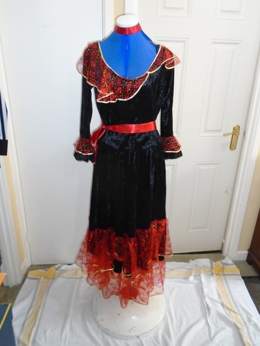 Spanish dress flamenco - ,