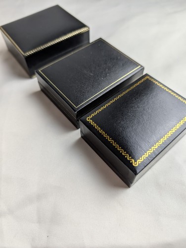 Vintage black leatherette - 3,