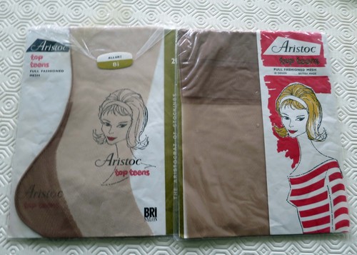 Pairs vintage aristoc - of,