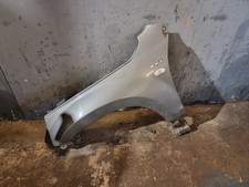 Suzuki Grand Vitara Wing