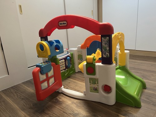 Little tikes play - , house