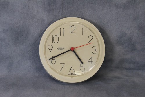 Vintage westclox quartz small - vintage,