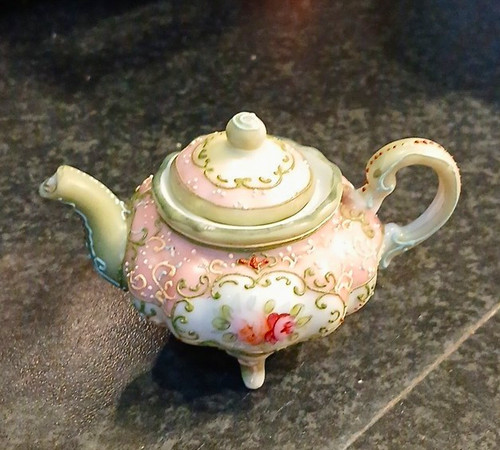 Noritake miniature porcelain - noritake,