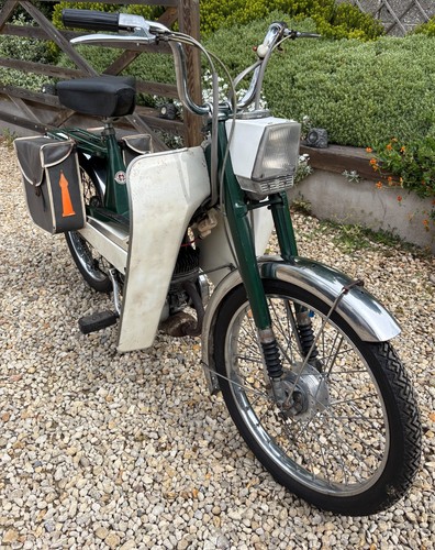 Vintage 1976 motobecane - vintage,