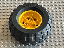 LEGO TECHNIC Yellow Wheel w Tire 81.6 x 38 R Balloon ref 41896c01 8265 8455