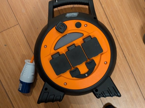 Maypole mp3767 mobile mains - maypole,