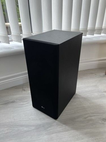 Subwoofer needs soundbar to - soundbar,