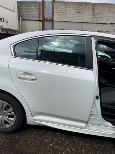 Toyota avensis t27 mk3 2015 - toyota,