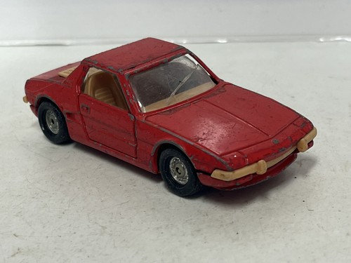 Corgi fiat red 36 scale - corgi, 1/36