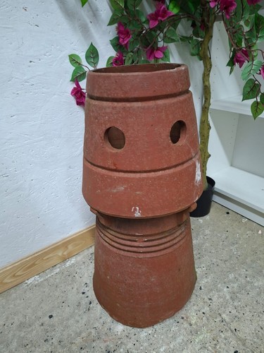 Reclaimed chimney pot - chimney, hole