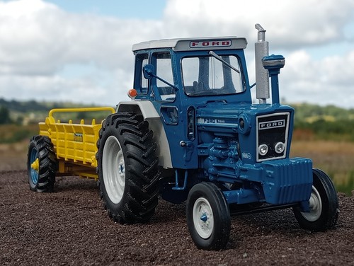 Britains ford tractor - ford,