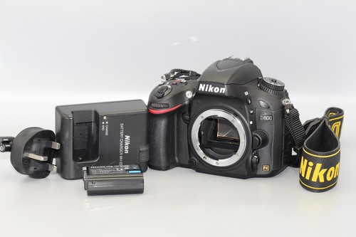 Nikon d600 full frame - nikon,