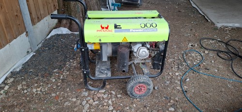 Pramac es5000 generator - pramac,