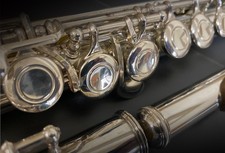 Yamaha YFL 211S  Flute - Brand New UK's only Yamaha Reseller. Made Japan