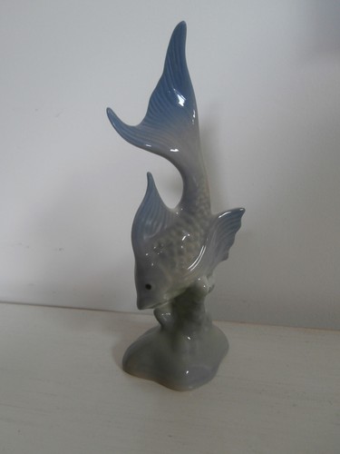 Miquel requena porcelain - requena,