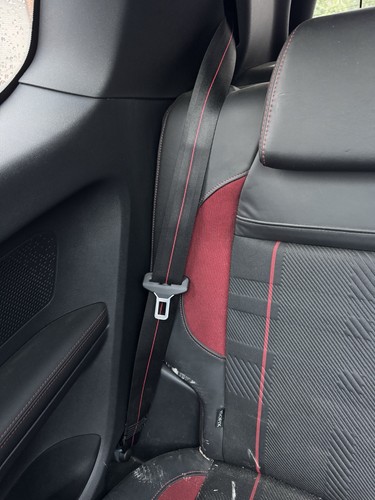 Peugeot 208 thp - peugeot,