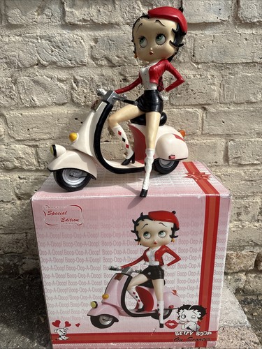 Betty boop scooter red - boop,