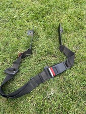 Land Rover Defender Center