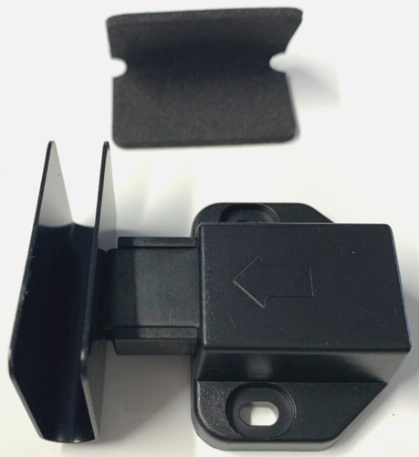 Magnetic catch striker plate - striker,