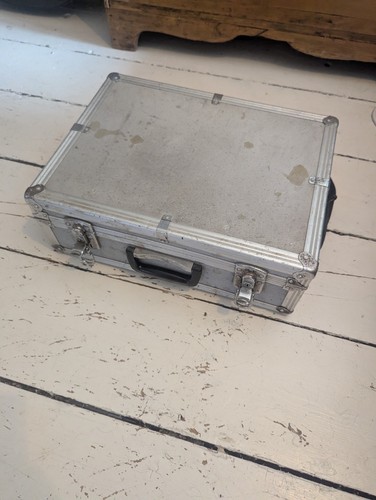 Aluminium flight case - aluminium,