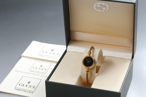 Near mint box gucci - [near,