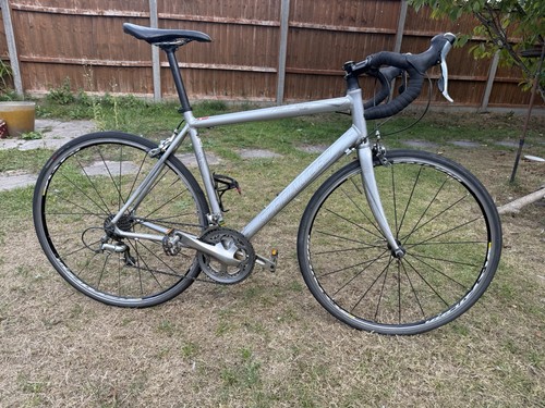 Specialized allez road bike - specialized,