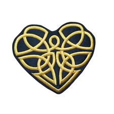 1 x Celtic Style Heart Irish