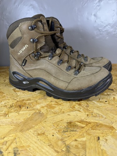 Lowa hiking walking boots size - walking,