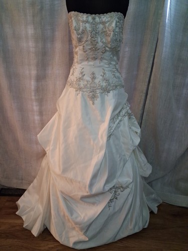 Wedding dress size ivory - dress, 12