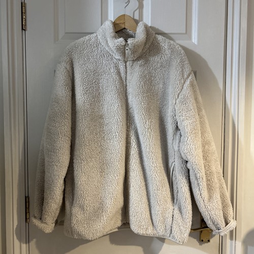 Uniqlo fluffy fleece size - fleece, l