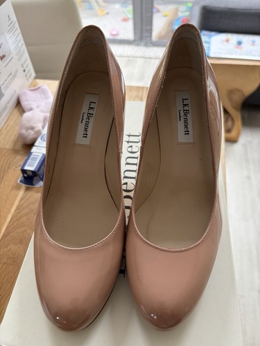 Bennett women s court - l.k.,