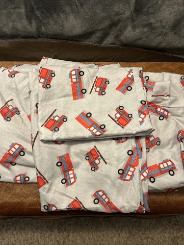 Fire truck 100 - 100%, cotton