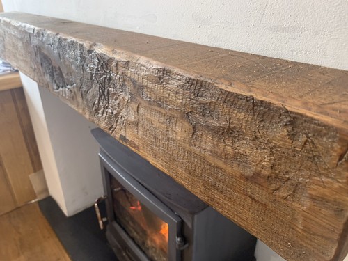 Hollow oak beam - /,