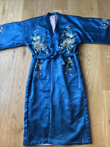 Stunning vintage handsewn - stunning,
