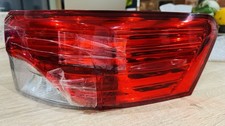 2014 Toyota Avensis Rear Light