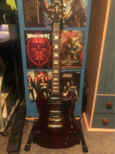 Vintage guitar cherry - vintage,