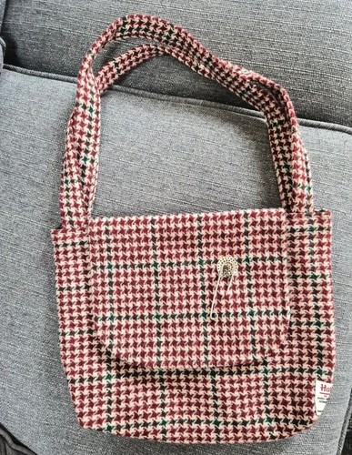 Handmade harris tweed - harris,