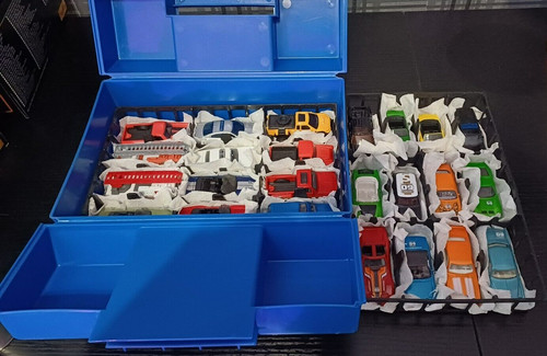 Matchbox carry case with - carry,