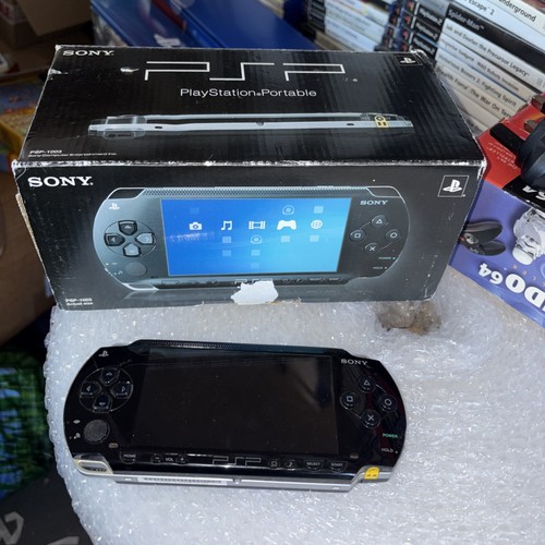 Sony psp console - console,