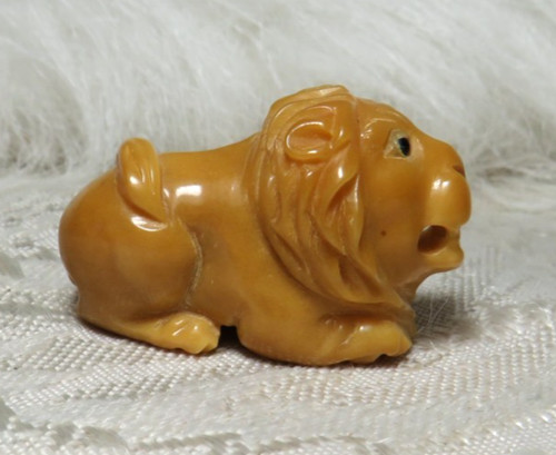 Vintage tagua nut hand - tagua,