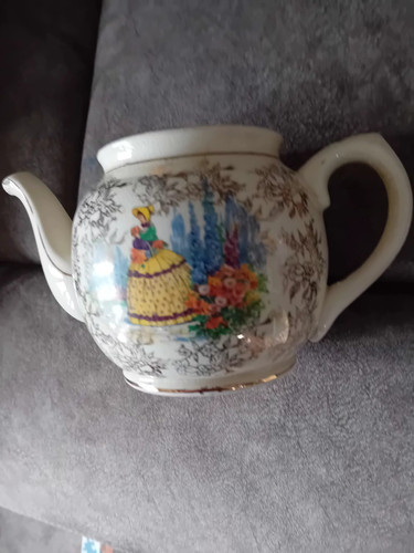 Sadler china crinoline lady - sadler,