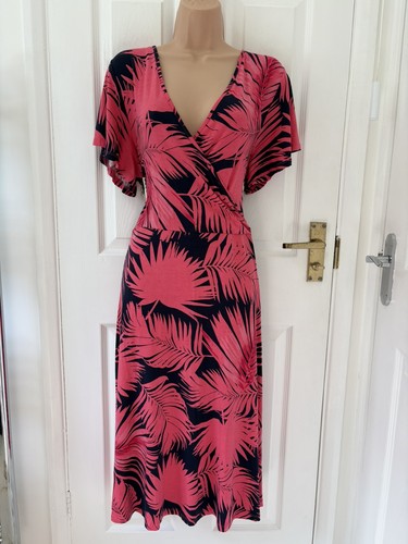 Bnwt deep blue pink - pink, leaf